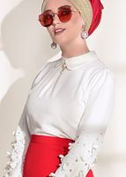 Tesettür giyim KREM T 7907 Armalin- Boncuk İşlemeli Erkek Yaka Bluz