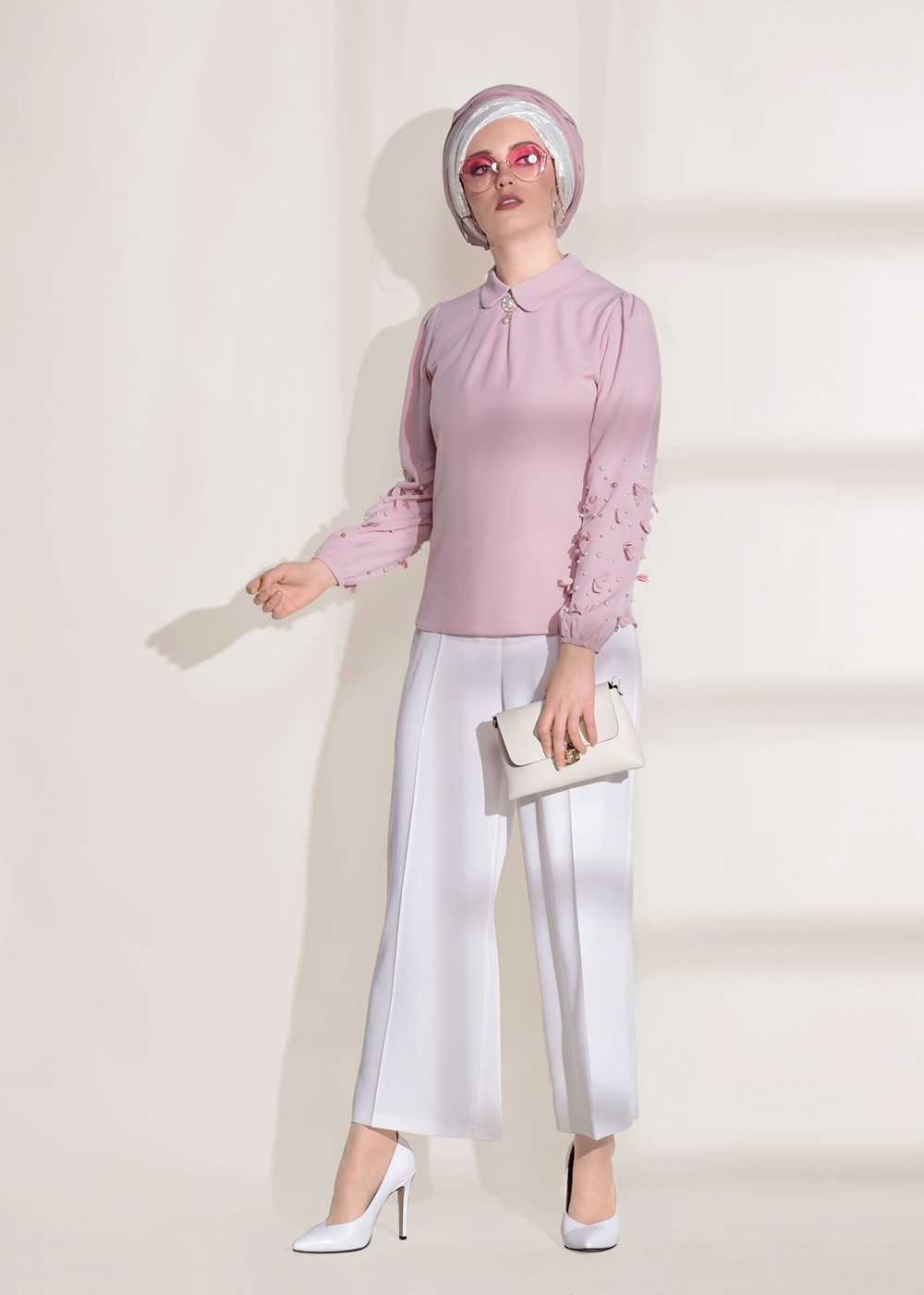 Tesettür giyim PUDRA T 7907 Armalin- Boncuk İşlemeli Erkek Yaka Bluz