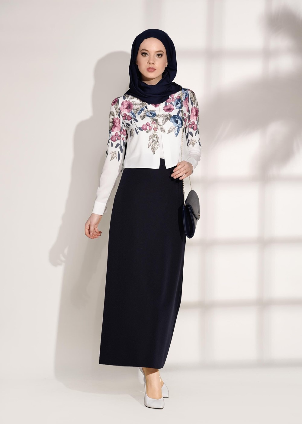 Tesettür giyim KREM T 8094 Armalin-Çiçek Desenli Bluz