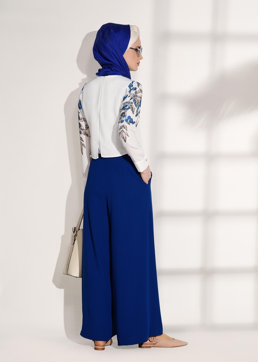 Tesettür giyim KREM T 8094 Armalin-Çiçek Desenli Bluz