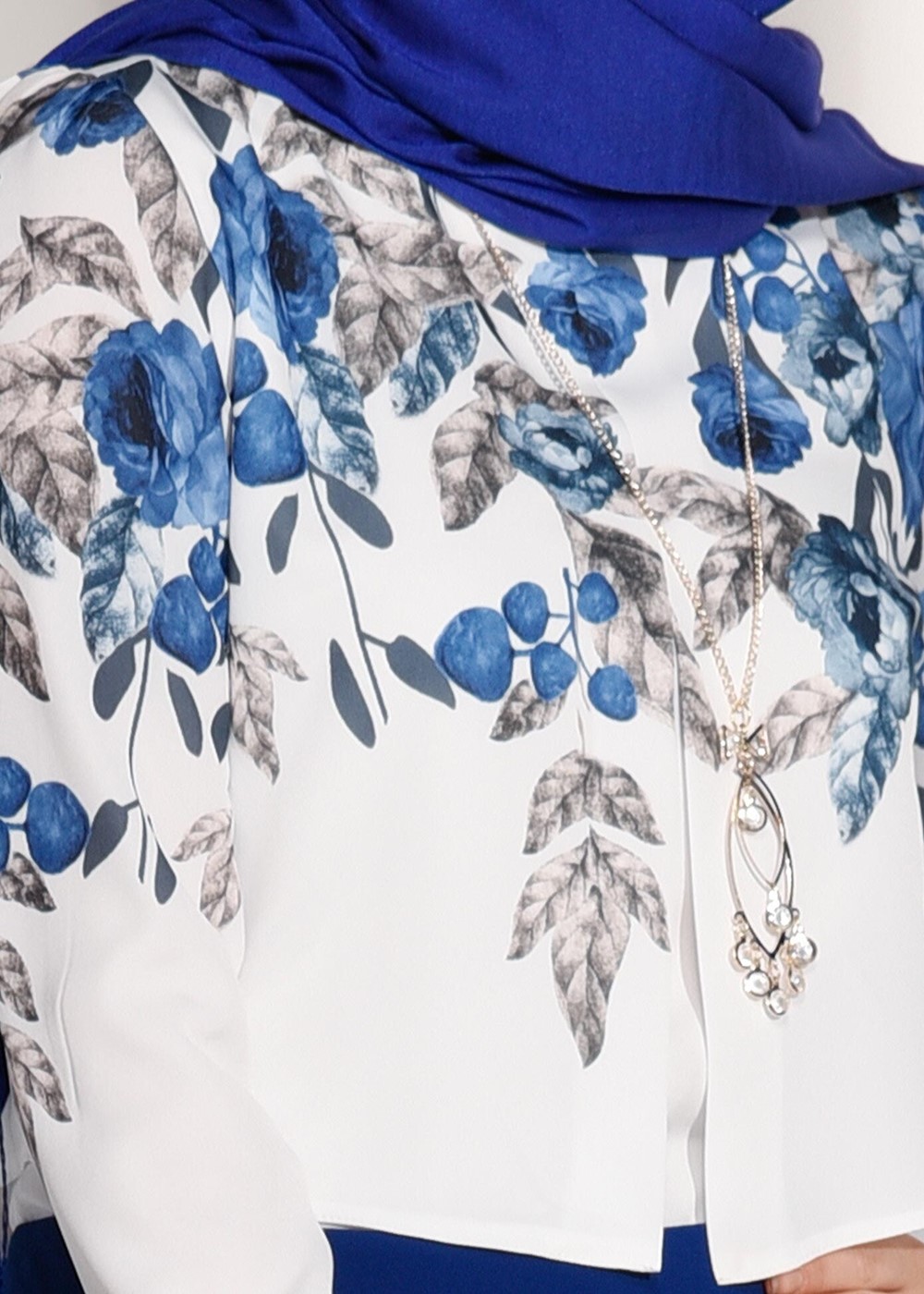 Tesettür giyim KREM T 8094 Armalin-Çiçek Desenli Bluz