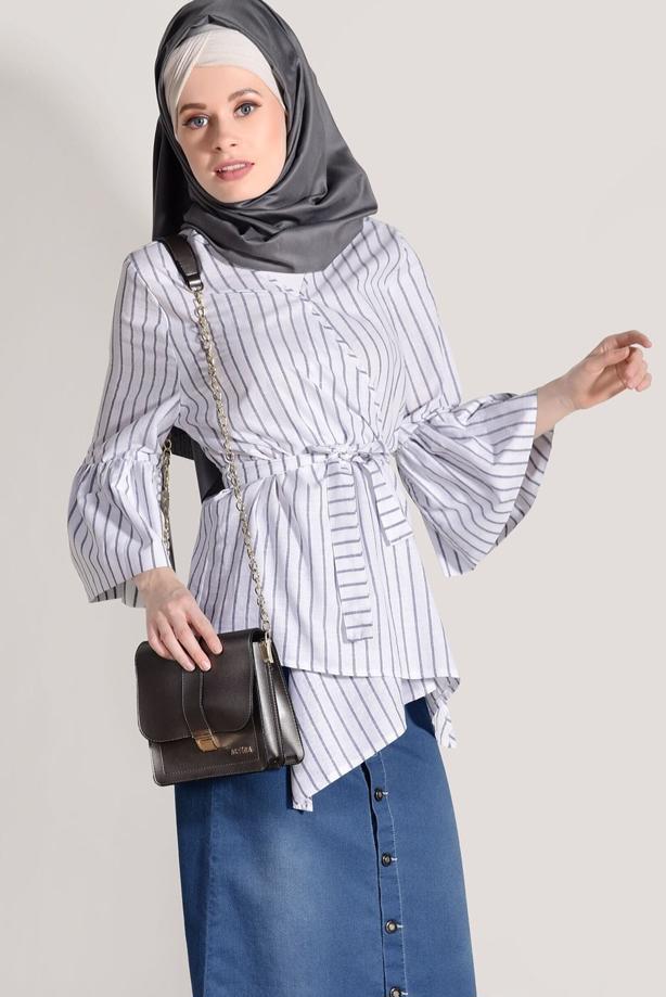 Vêtements hijab  STRIPE DETAIL BLOUSE 500082-2 - TRENDTESETTÜR