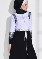 Tesettür giyim SİYAH DANTEL DETAYLI SPOR CEKET 5018 