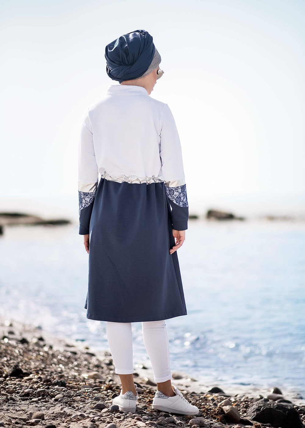 Tesettür giyim LACİVERT DANTEL DETAYLI SPOR CEKET 5018 