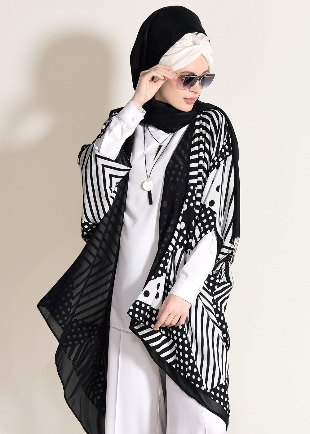 Vêtements hijab NOIR VESTE À POIS 6003