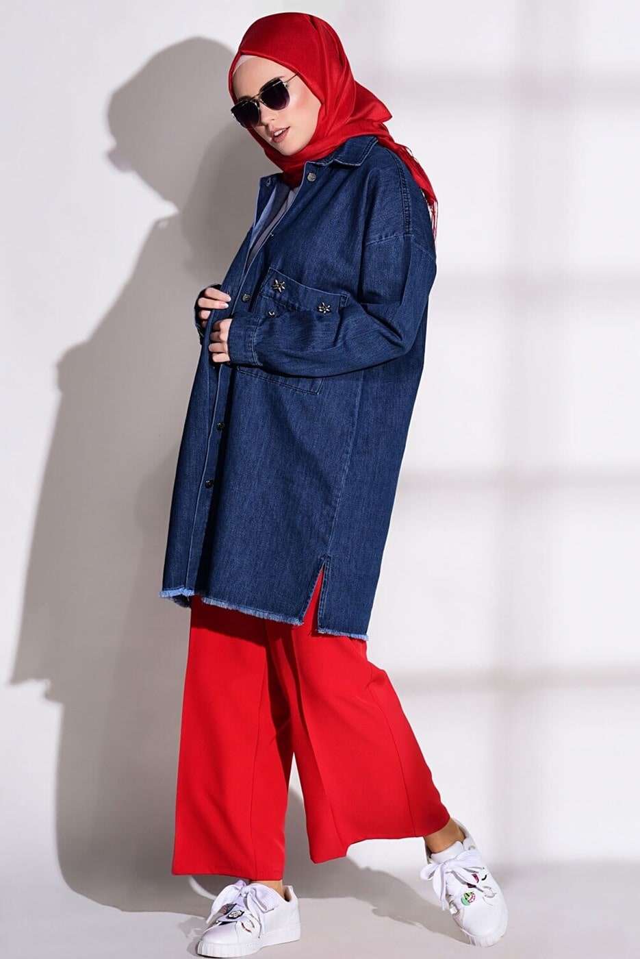 Tesettür giyim LACİVERT BONCUK DETAYLI CEPLİ DENİM CEKET 6426  