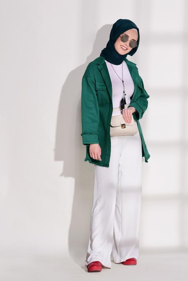 Tesettür giyim  PÜSKÜL DETAYLI DENİM CEKET 8126 - TRENDTESETTÜR