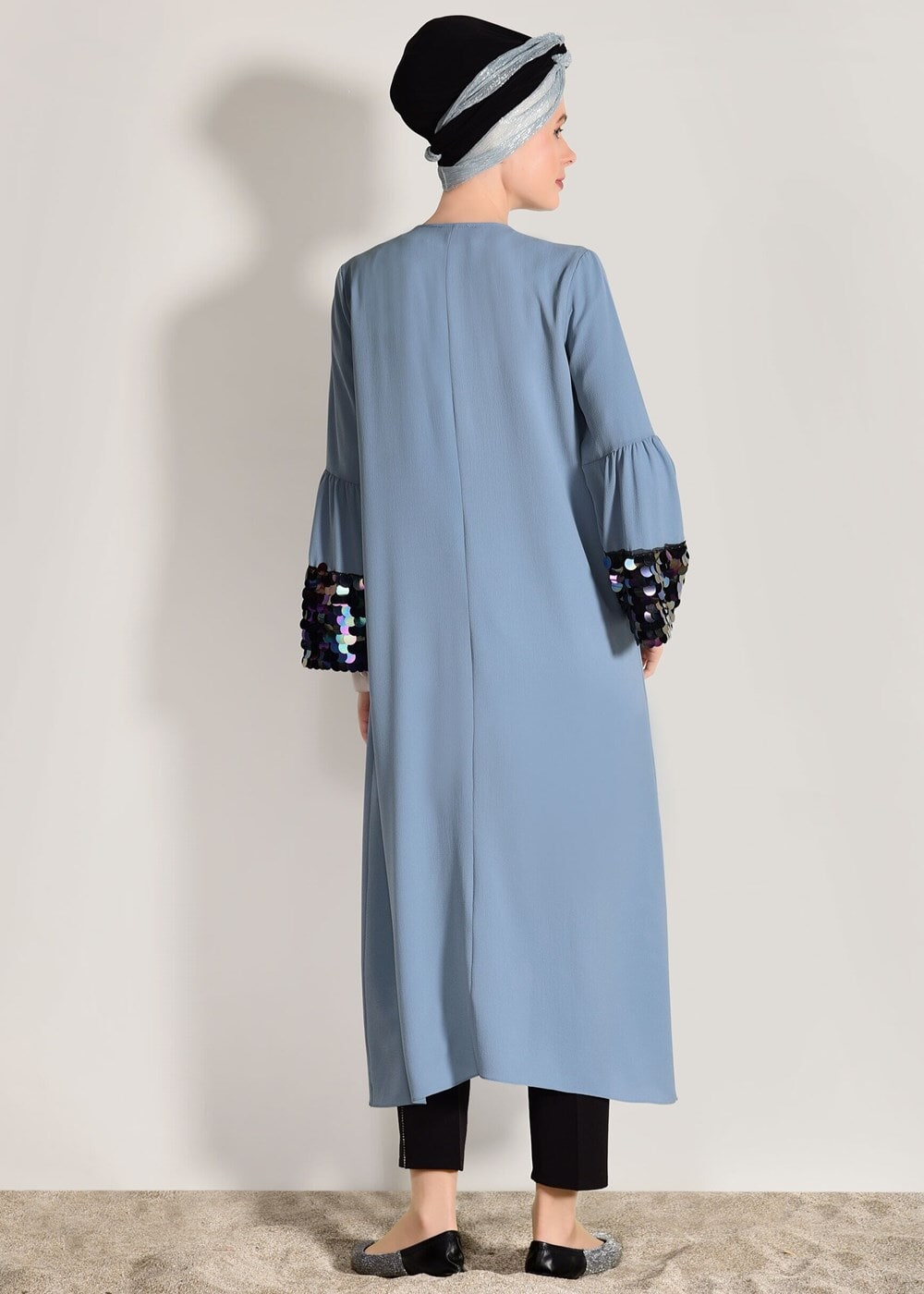 Tesettür giyim MAVİ KOLLARI BÜZGÜ DETAYLI PUL PAYETLİ CEKET 9658 