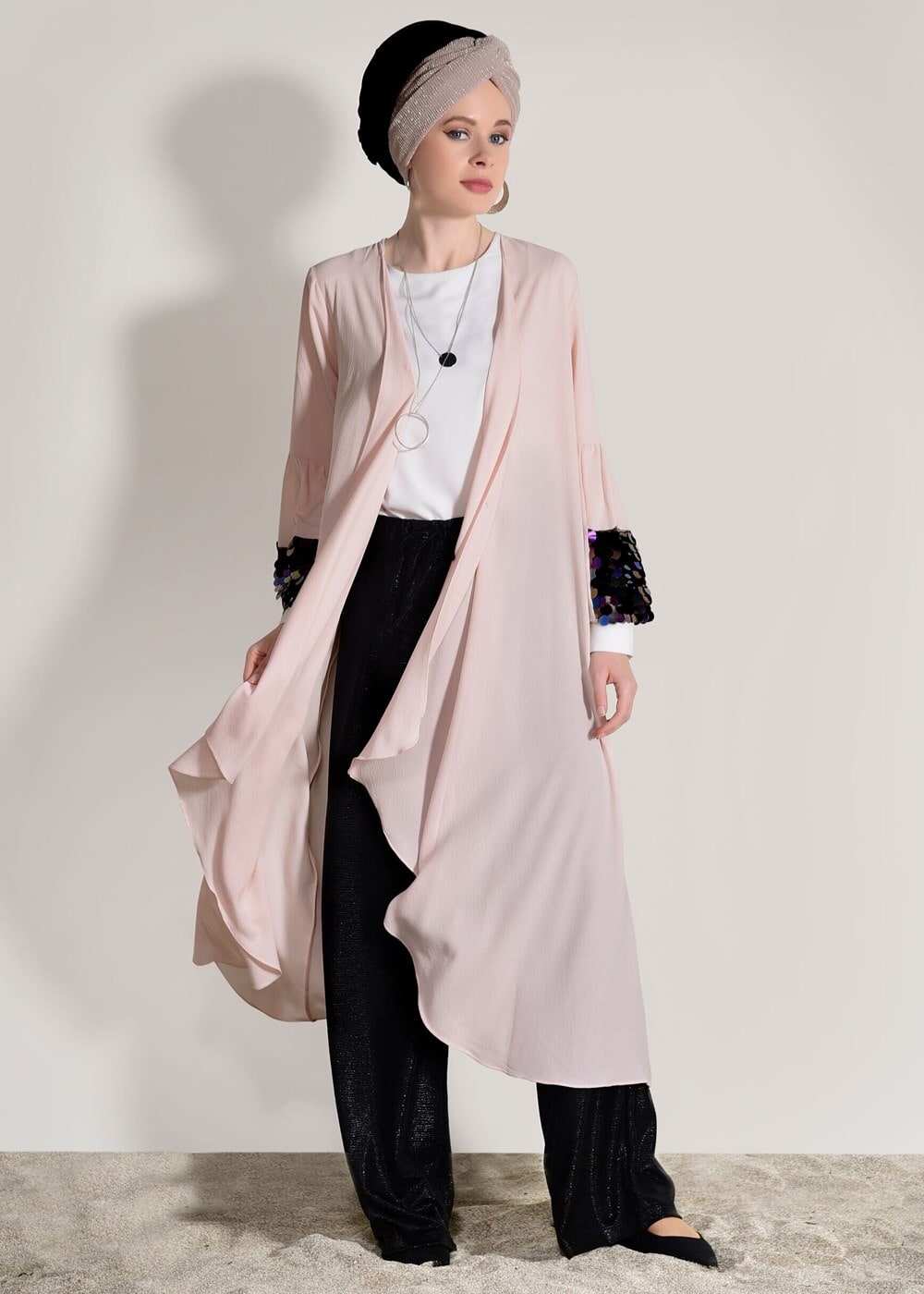 Tesettür giyim PUDRA KOLLARI BÜZGÜ DETAYLI PUL PAYETLİ CEKET 9658 