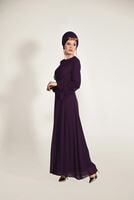 Tesettür giyim MÜRDÜM GÜPÜR DETAYLI ELBİSE 07625 