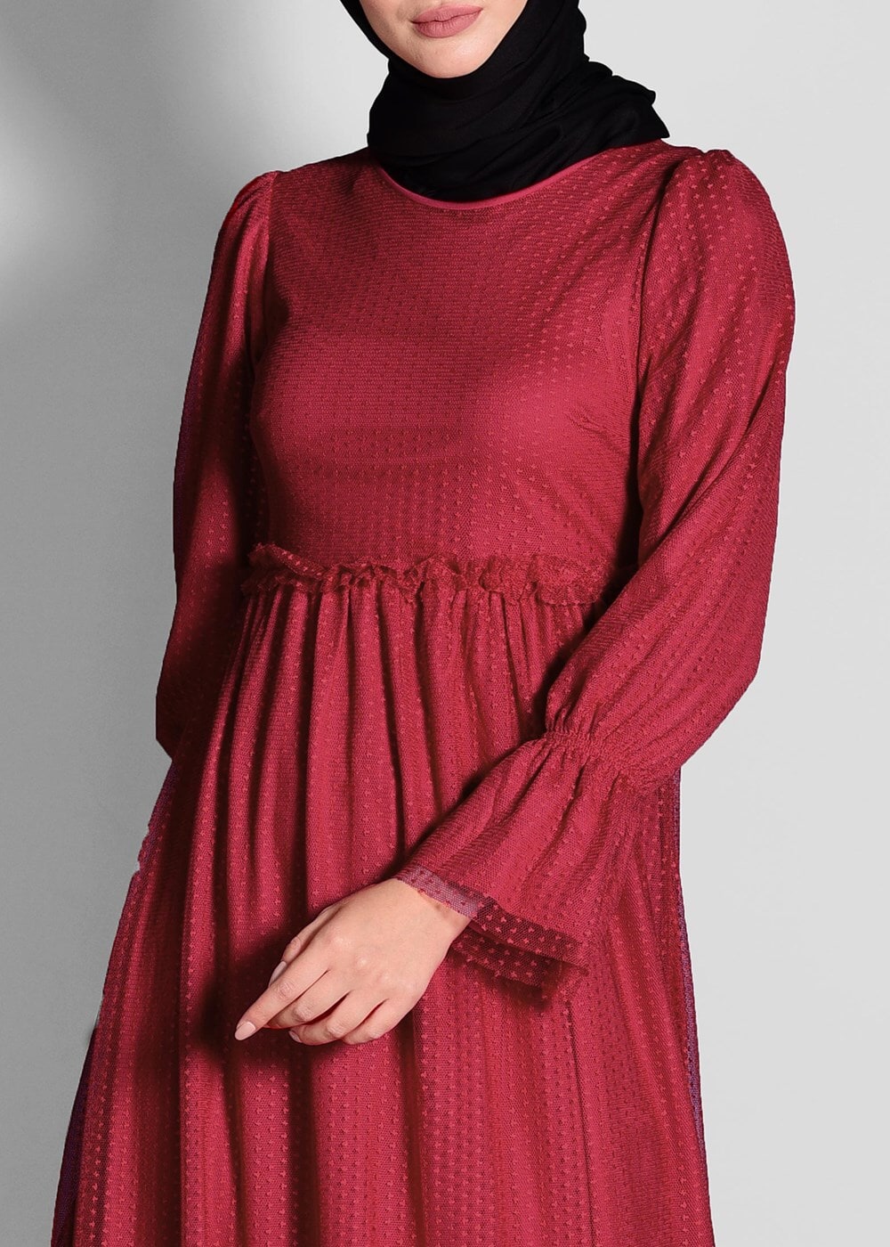 Tesettür giyim KIRMIZI  ETEK UCU İNCİLİ TESETTÜR TÜL ELBİSE 1693