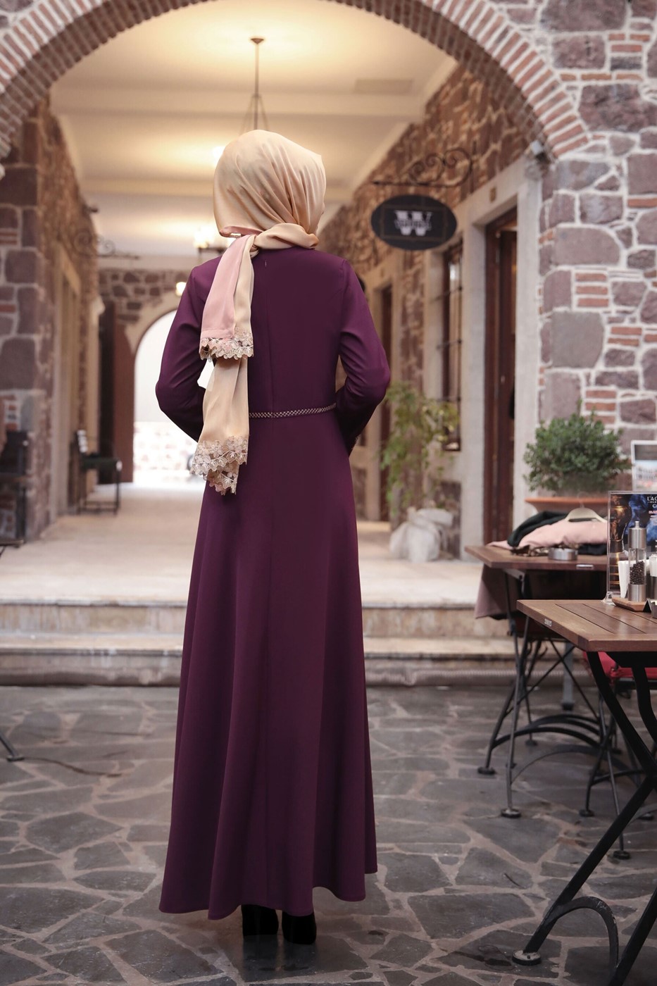 Tesettür giyim FUŞYA NAKIŞ İŞLEMELİ OTANTİK ELBİSE 4510