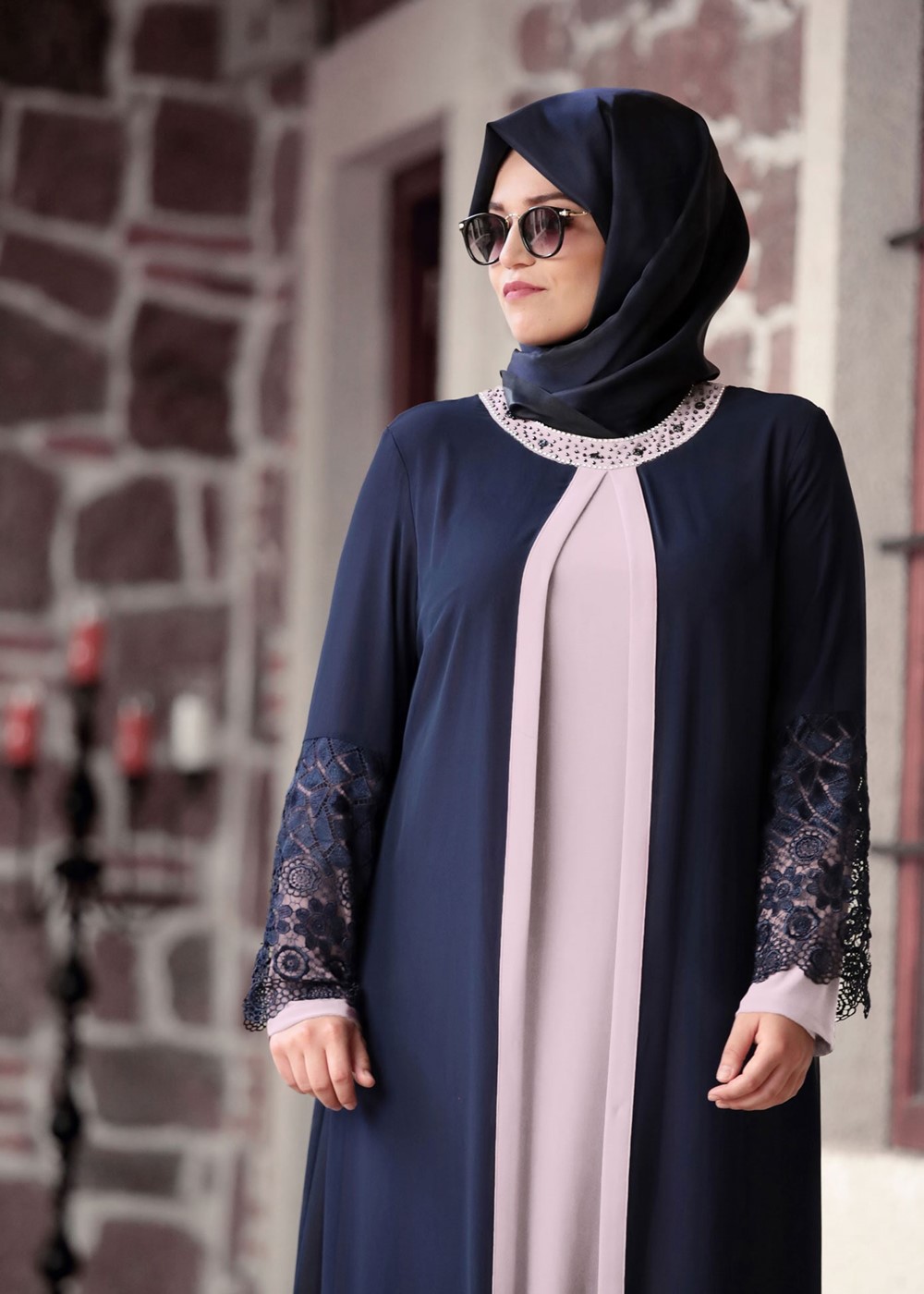 Vêtements hijab BLEU MARINE ROBE DÉTAIL DENTELLE T 4803