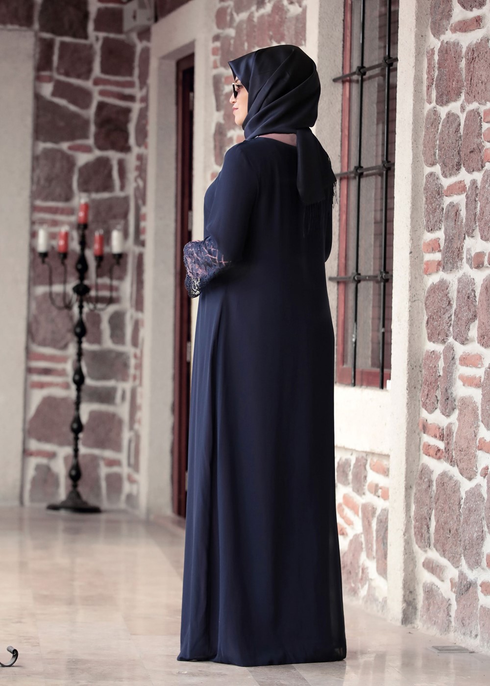 Vêtements hijab BLEU MARINE ROBE DÉTAIL DENTELLE T 4803