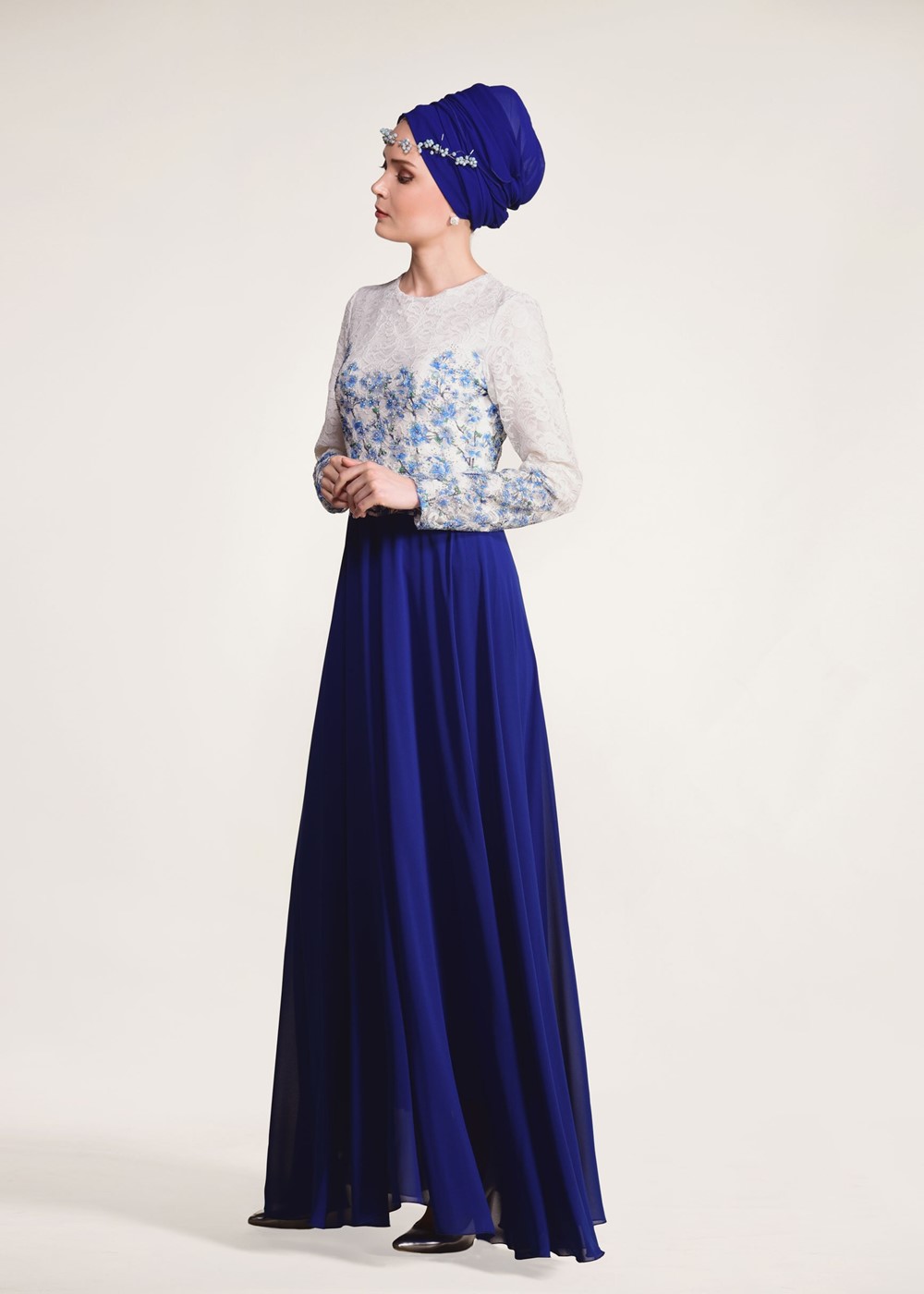 Tesettür giyim LACİVERT GÜPÜR İŞLEMELİ ABİYE ELBİSE 5610