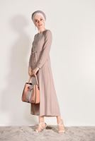 Tesettür giyim PUDRA SİMLİ KUMAŞ DÜĞME DETAYLI ELBİSE 7475 