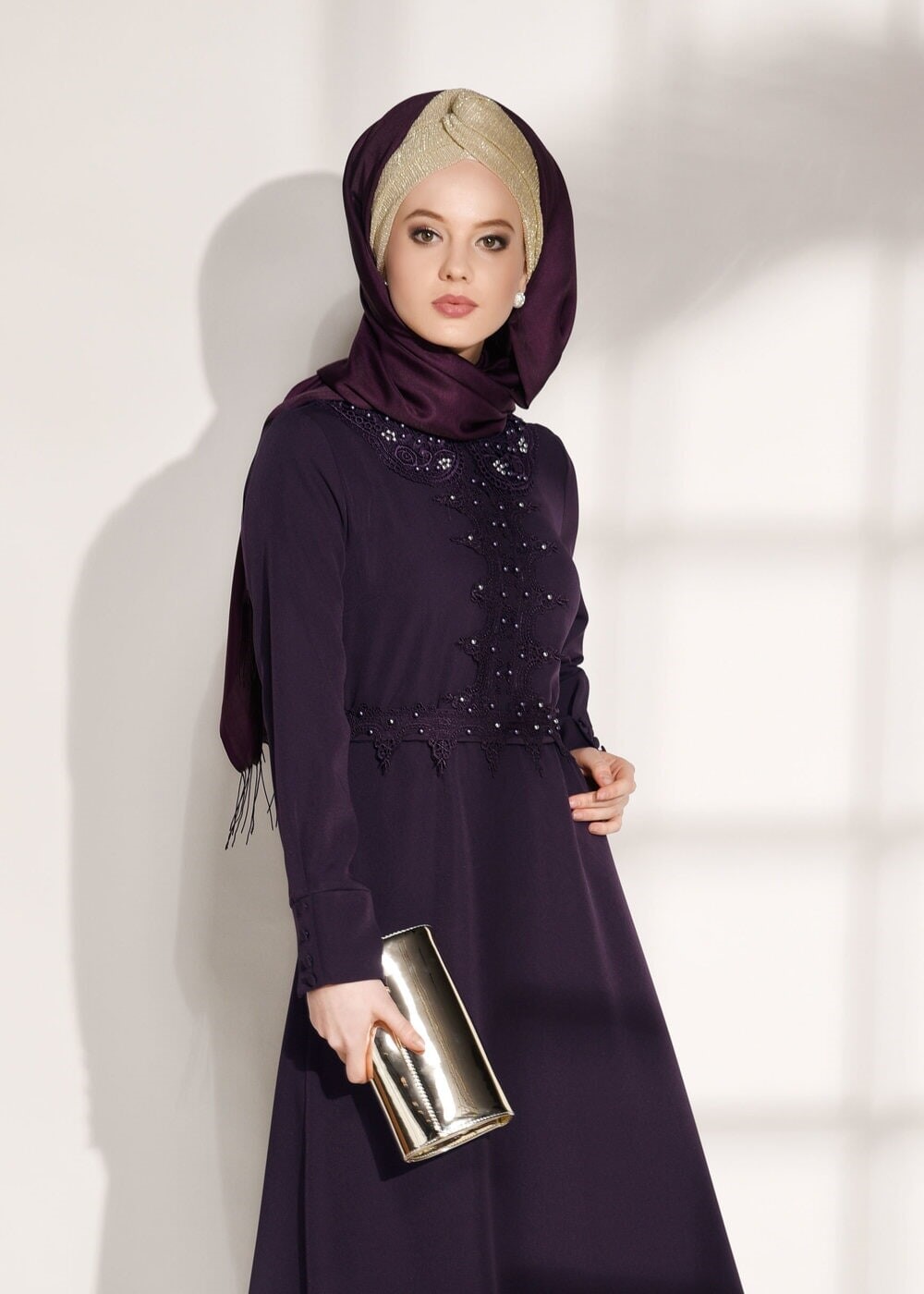 Tesettür giyim MOR T 8783 ModaBu-İnci Detaylı Elbise