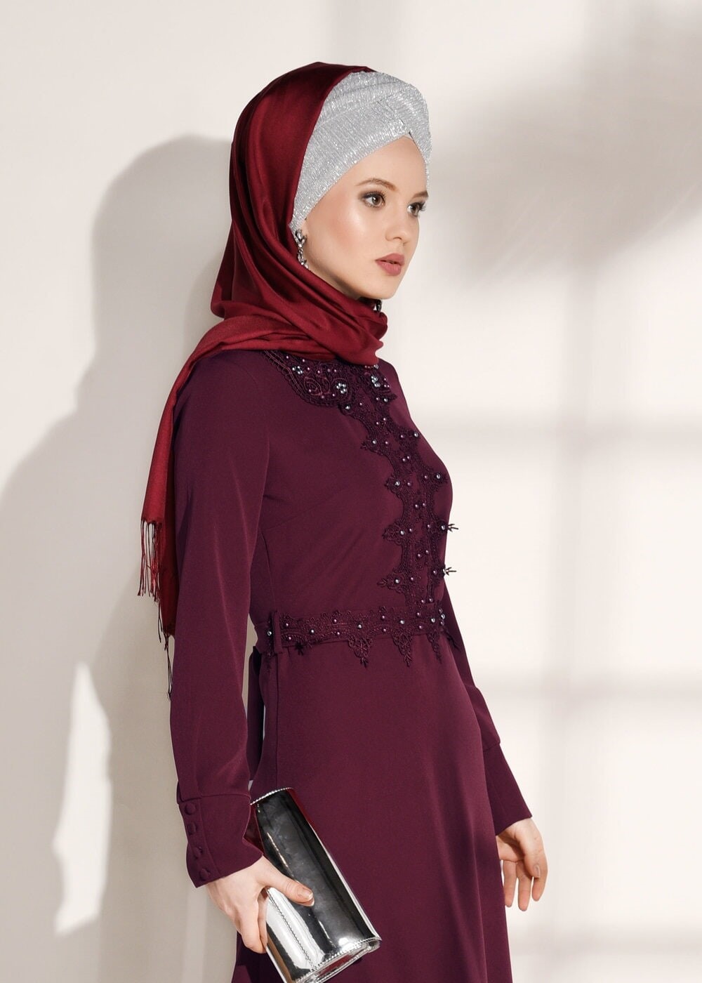 Tesettür giyim BORDO T 8783 ModaBu-İnci Detaylı Elbise