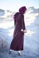 Vêtements hijab PRUNE ROBE EN TISSU ENGRENAGE 9205