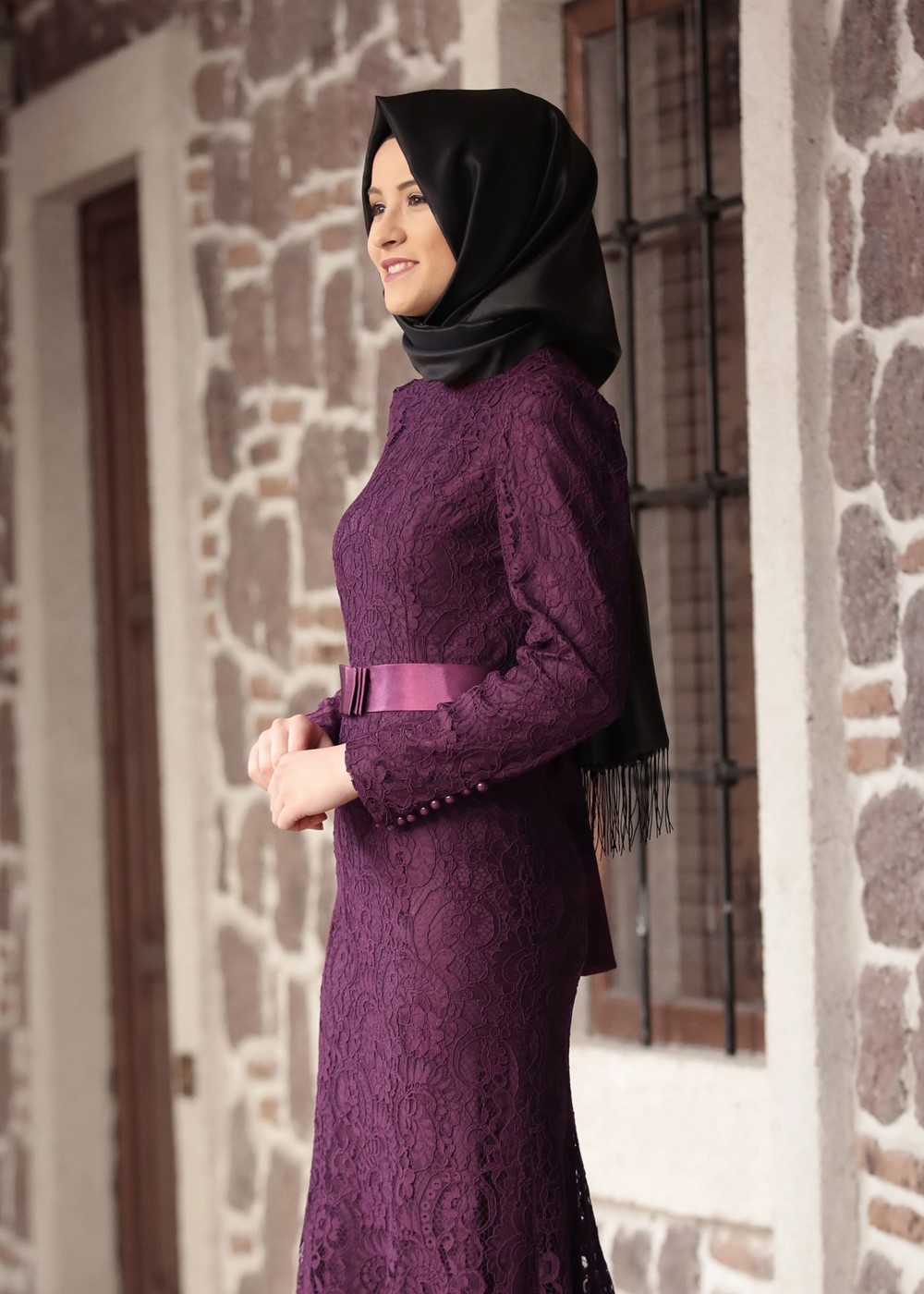 Tesettür giyim MOR DANTELLİ BELİ KUŞAKLI ABİYE ELBİSE 9713