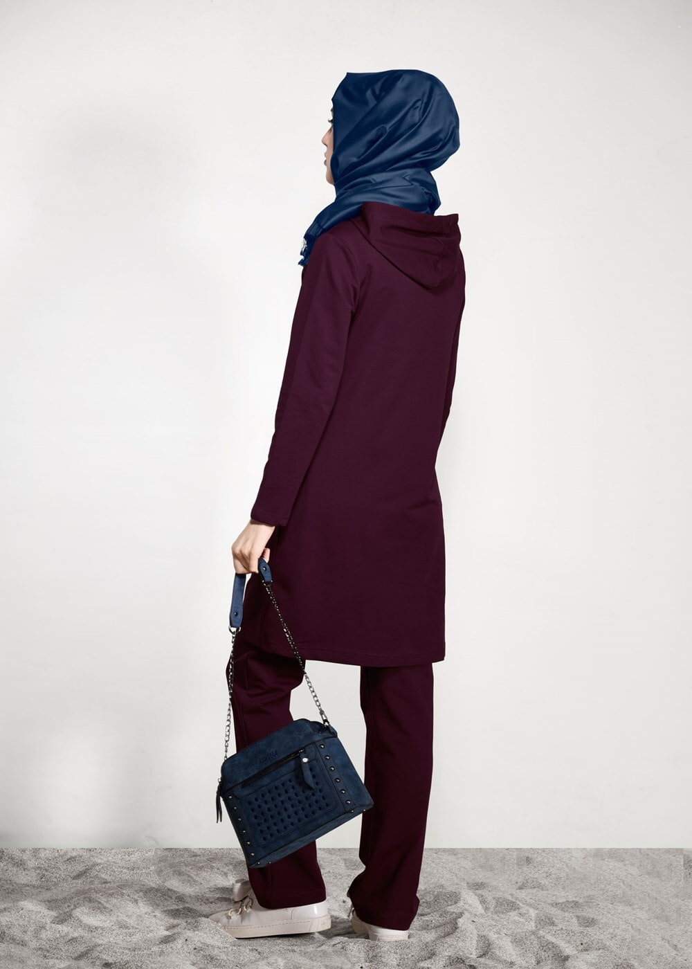 Tesettür giyim BORDO KAPÜŞONLU EŞOFMAN TAKIMI 10104
