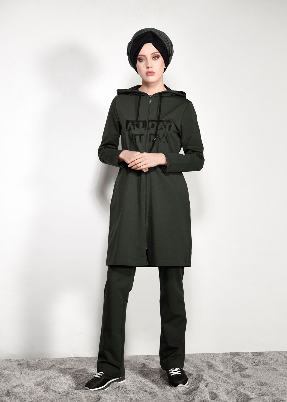 Tesettür giyim HAKİ KAPÜŞONLU EŞOFMAN TAKIMI 10104