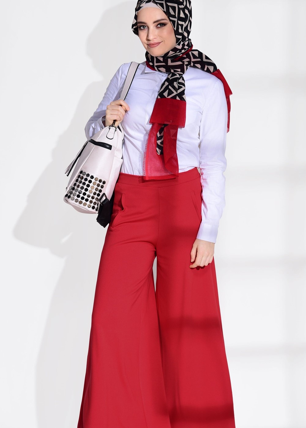 Vêtements hijab ROUGE PANTALON OVERSIZE 652