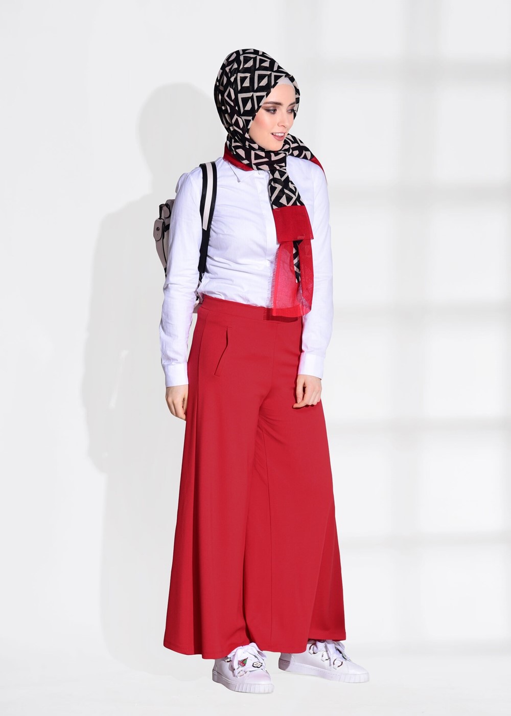 Vêtements hijab ROUGE PANTALON OVERSIZE 652