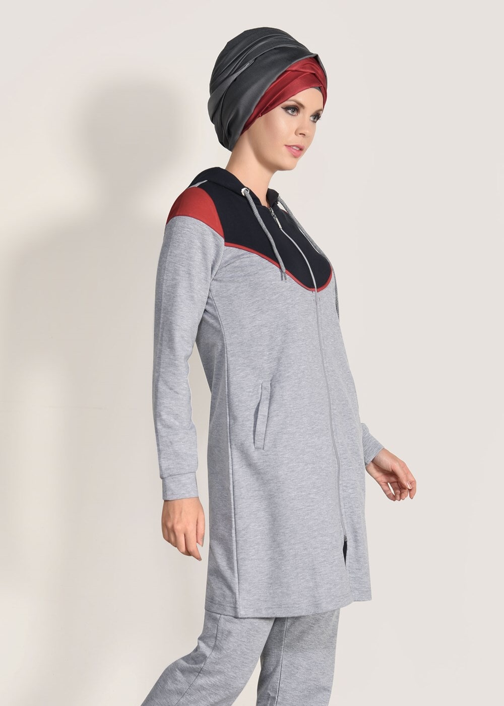 Hijab clothing GREY 2-PIECE ZIPPED TRACKSUIT T 6918