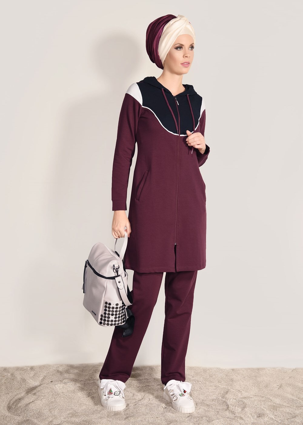 Vêtements hijab ROUGE BORDEAUX SURVÊTEMENT ZIPPÉ 2 PIÈCES T 6918 