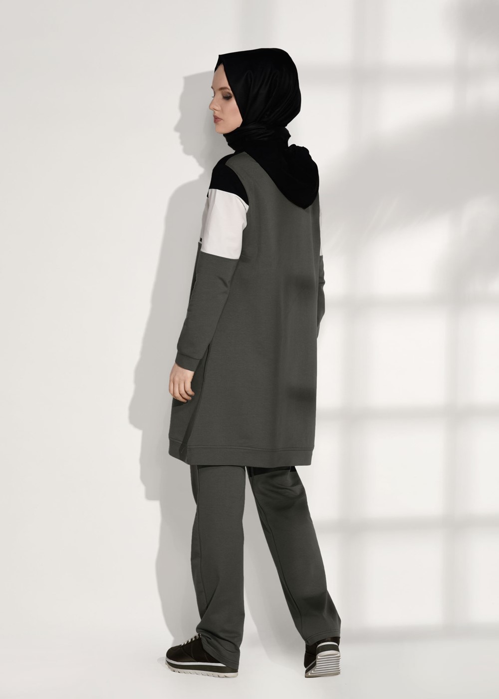 Hijab clothing KHAKI PRINT DETAILED TRACKSUIT T 7308 