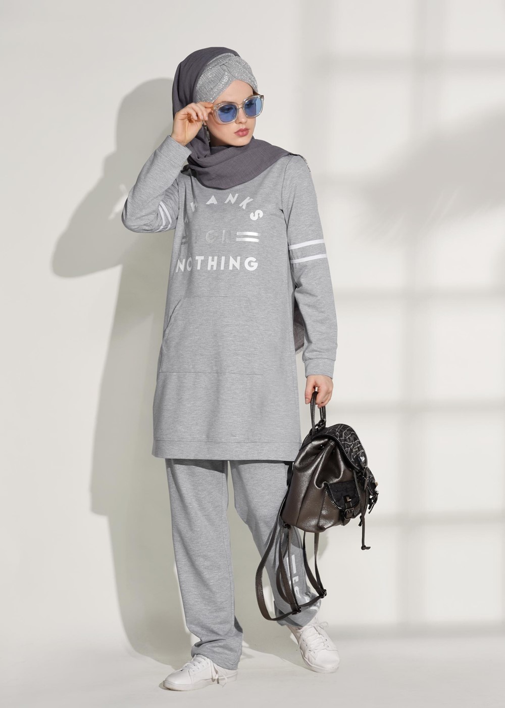 Vêtements hijab GRIS SURVÊTEMENT IMPRIMÉ DÉTAILLÉ AVEC POCHE 7708