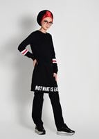 Tesettür giyim SİYAH ÇİZGİ DETAYLI YAZI BASKILI 2&prime;Lİ EŞOFMAN TAKIM 7718