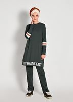 Vêtements hijab KAKI SURVÊTEMENT 2 PIÈCES IMPRIMÉ TEXTE DÉTAILLÉ À RAYURES T 7718