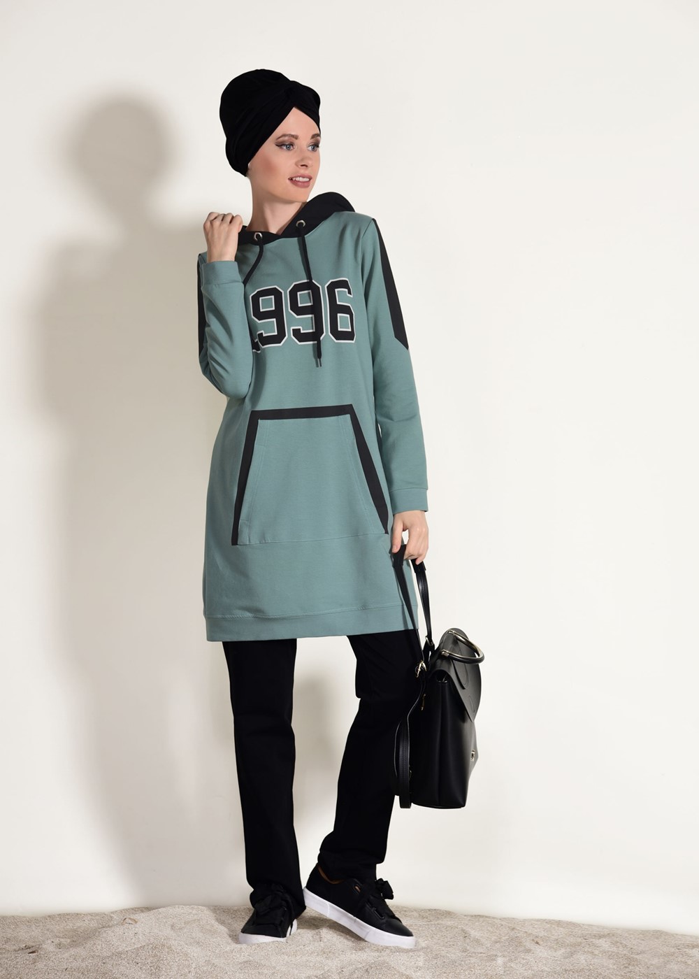 Tesettür giyim YEŞİL CEP DETAYLI BASKILI EŞOFMAN TAKIMI 8418 