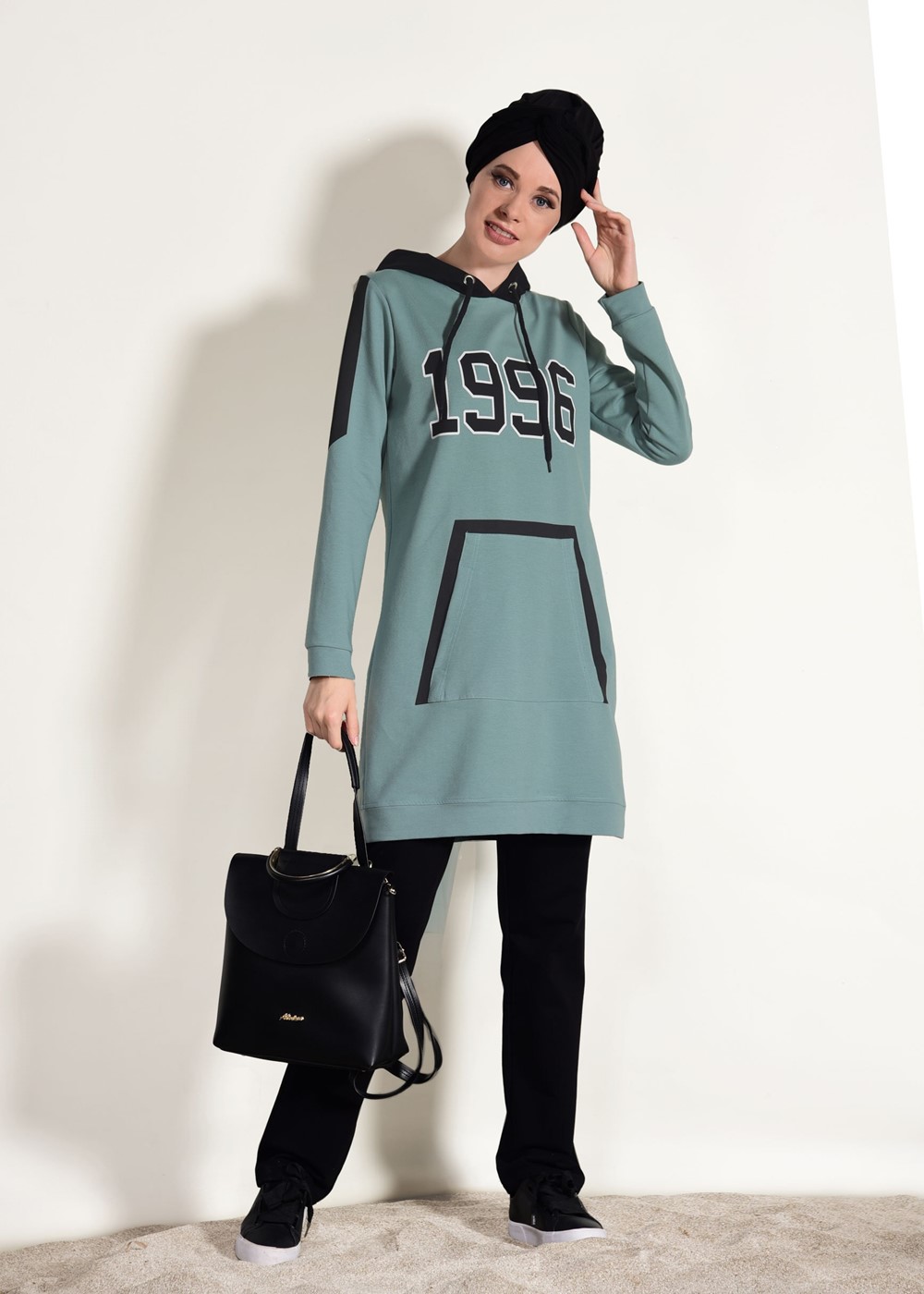 Tesettür giyim YEŞİL CEP DETAYLI BASKILI EŞOFMAN TAKIMI 8418 