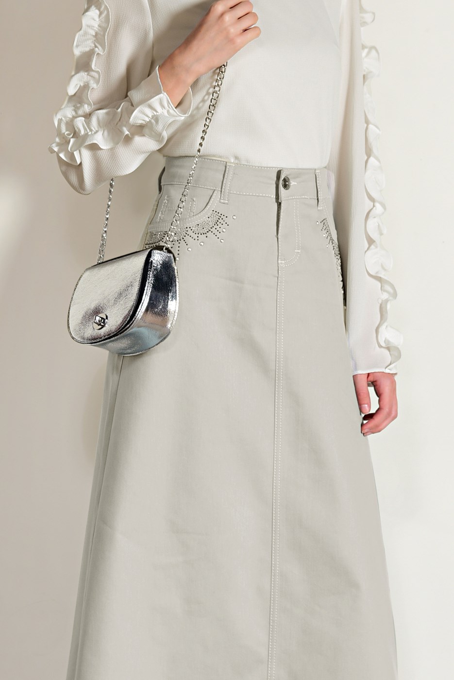 Tesettür giyim BEJ TAŞ BASKI DETAYLI CEPLİ SPOR KESİM ETEK 5221-1 