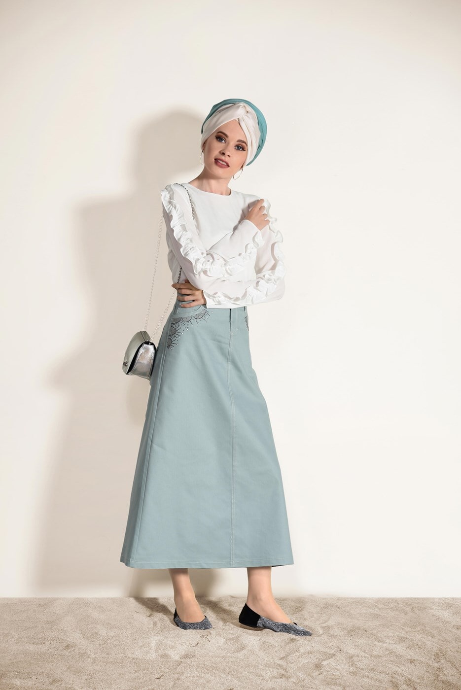 Tesettür giyim YEŞİL TAŞ BASKI DETAYLI CEPLİ SPOR KESİM ETEK 5221-1