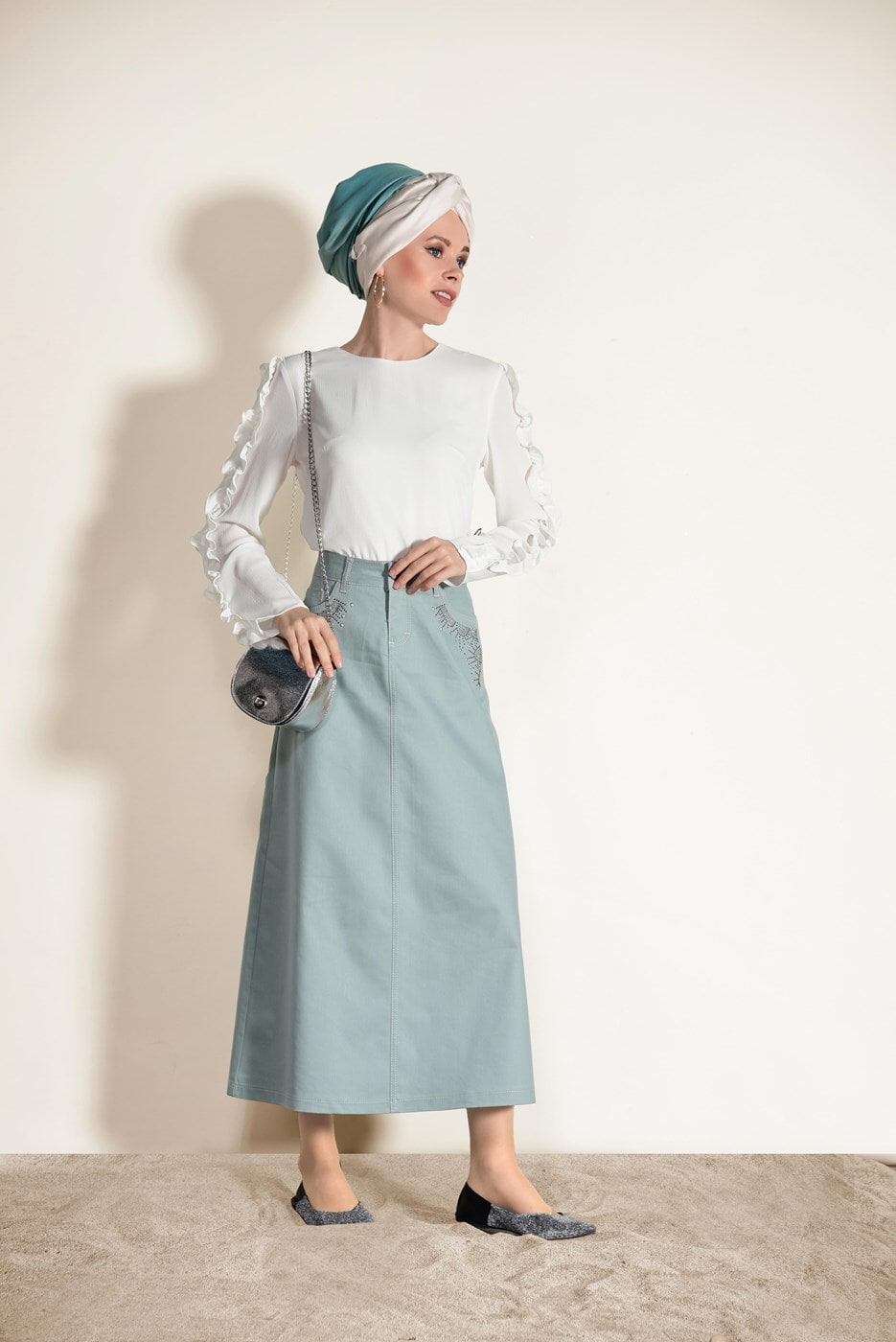 Tesettür giyim YEŞİL TAŞ BASKI DETAYLI CEPLİ SPOR KESİM ETEK 5221-1