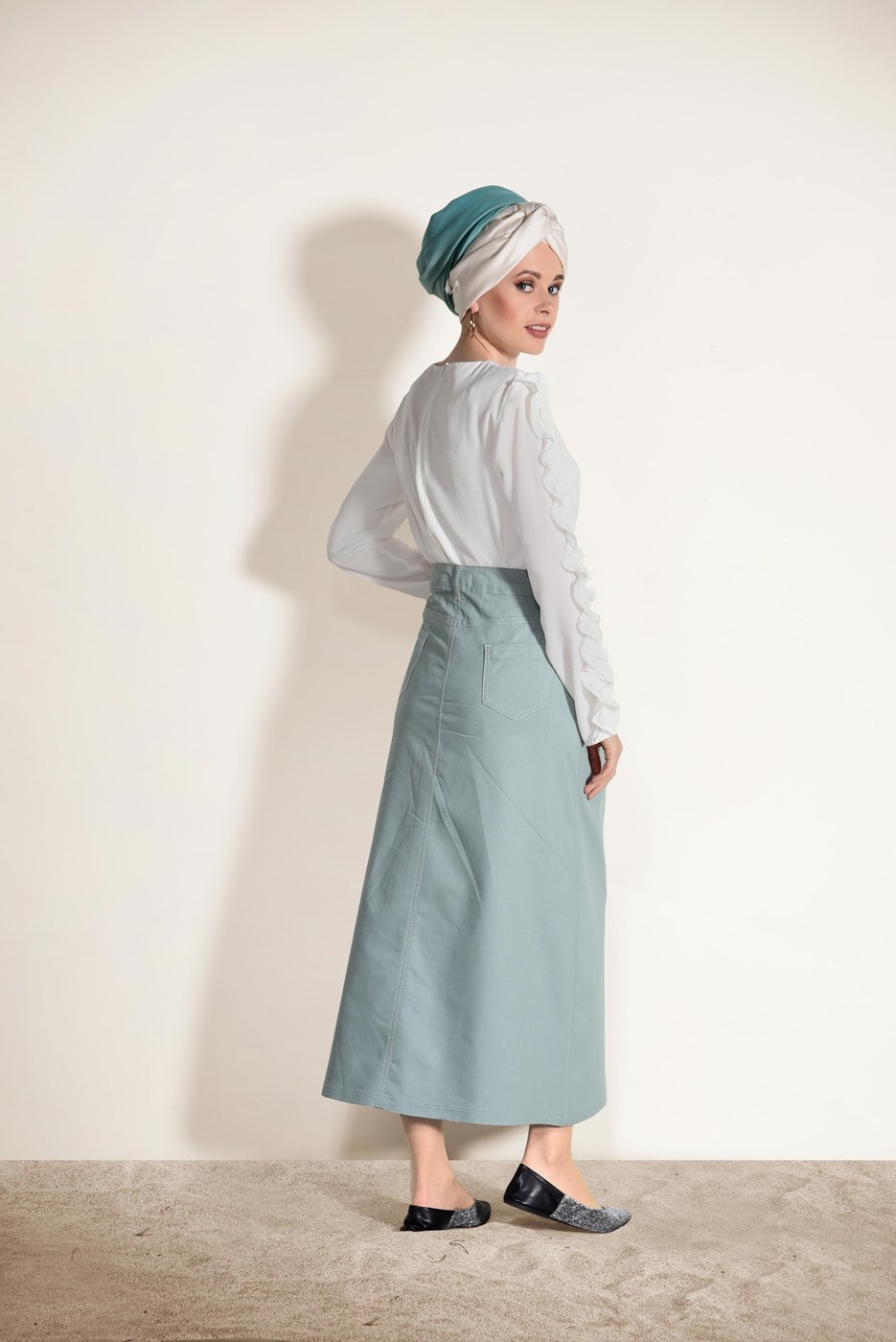 Tesettür giyim YEŞİL TAŞ BASKI DETAYLI CEPLİ SPOR KESİM ETEK 5221-1