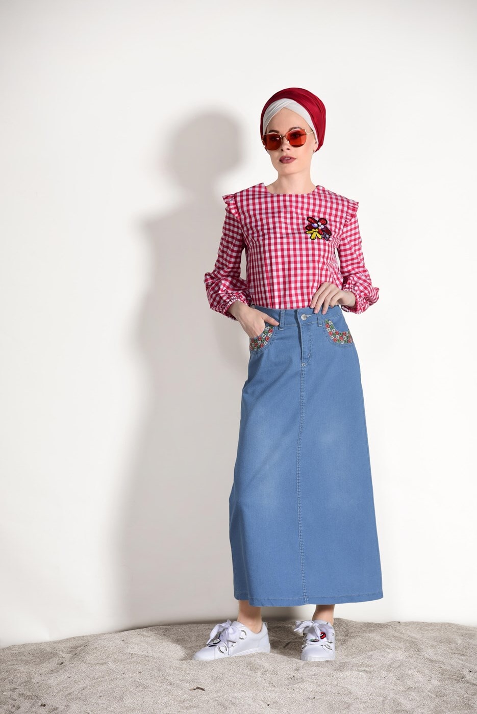 Tesettür giyim LACİVERT İŞLEME DETAYLI DENİM ETEK 0122 