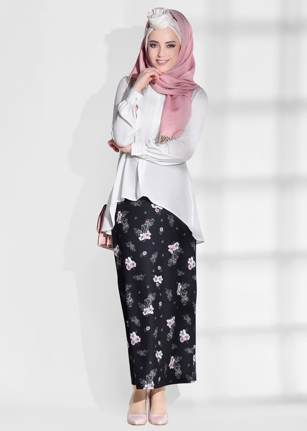 Hijab clothing BLACK FLORAL SKIRT T 529 