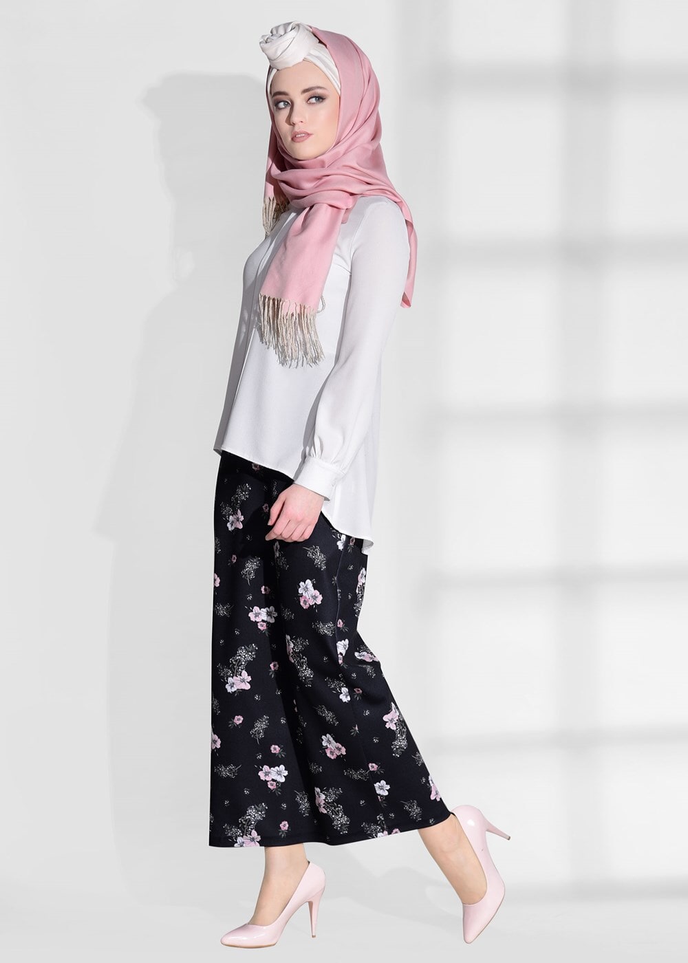 Hijab clothing BLACK FLORAL SKIRT T 529 