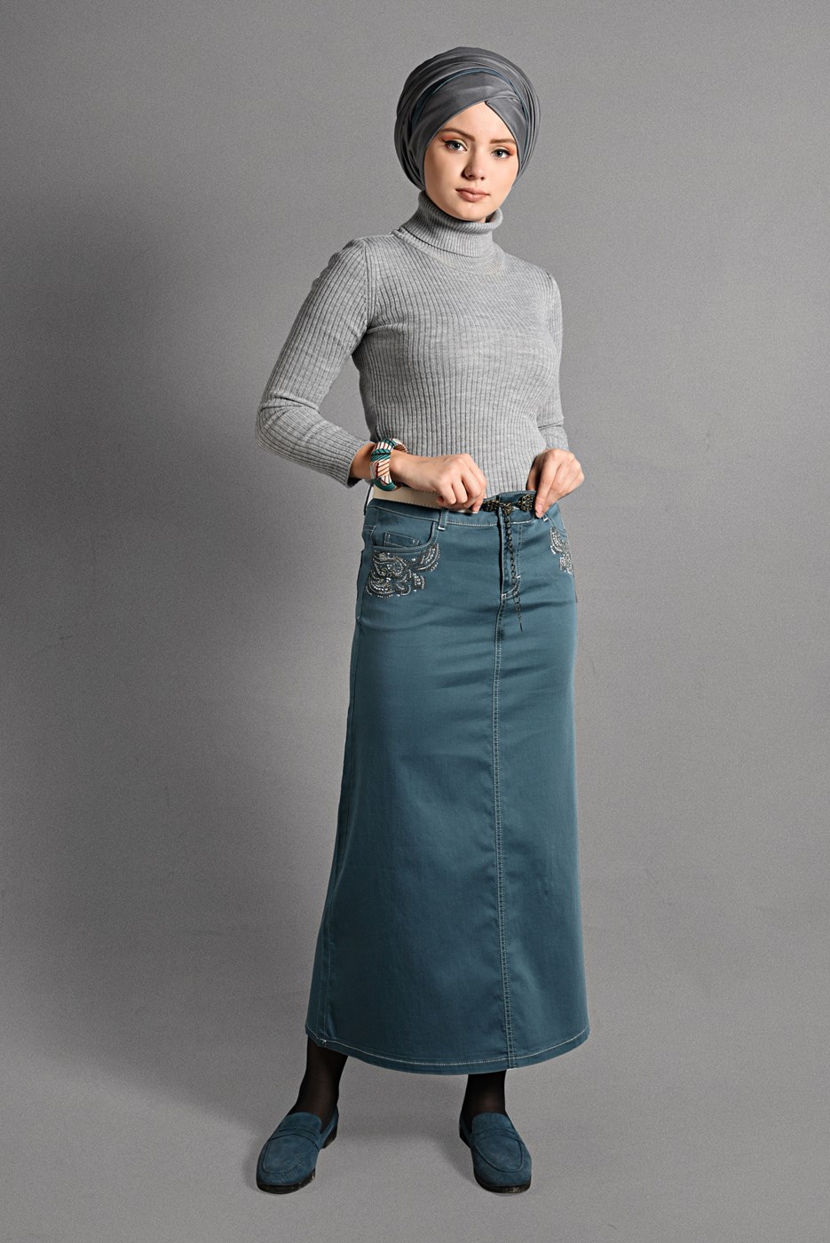 Tesettür giyim LACİVERT T 2002 Telvin- Cep Detaylı Spor Etek