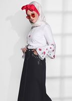 Tesettür giyim SİYAH TAŞ BASKI DETAYLI SPOR KESİM ETEK 2453