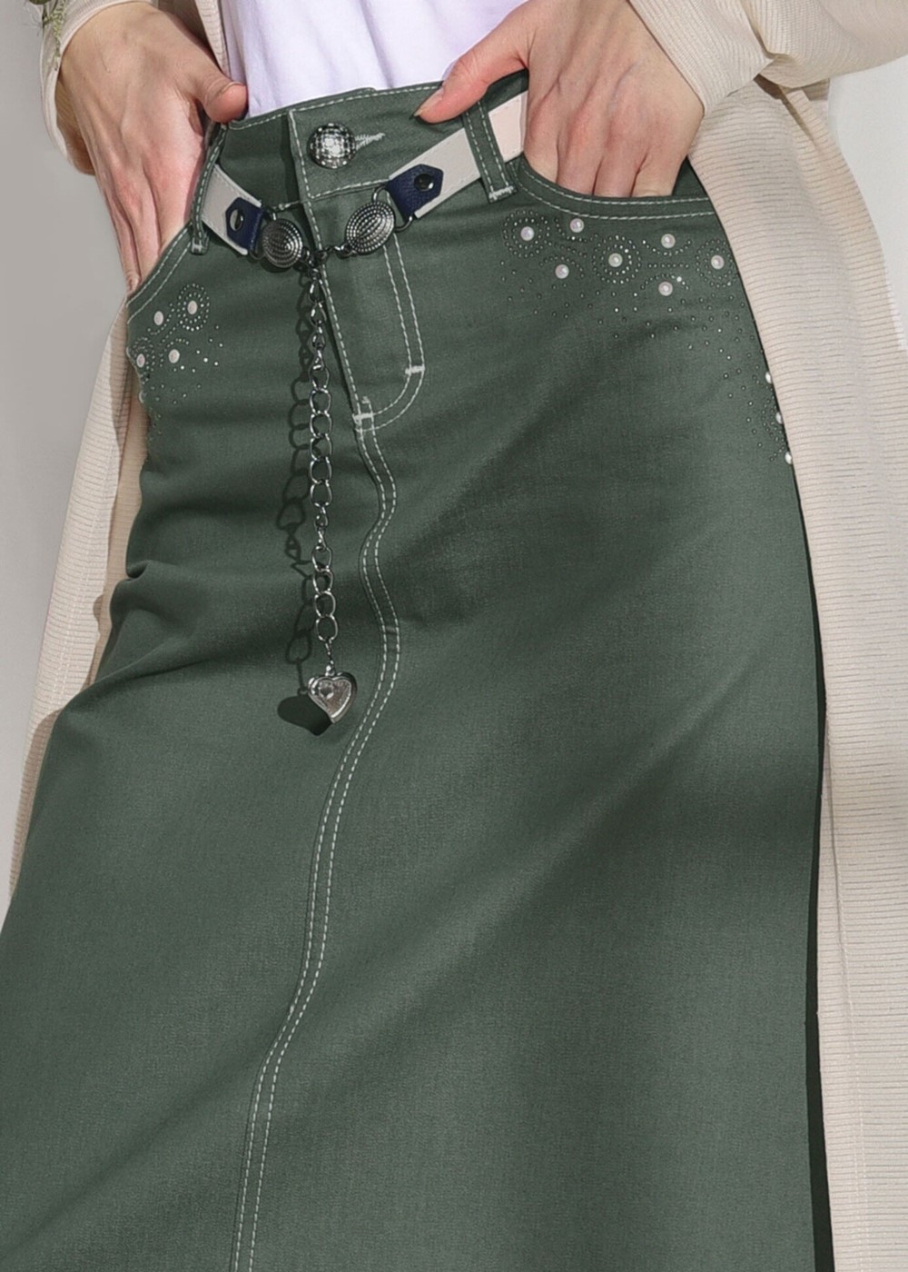 Tesettür giyim YEŞİL TAŞ BASKI DETAYLI SPOR KESİM ETEK 2453