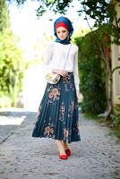 Vêtements hijab BLEU JUPE PLISSÉE À FLEURS 4420
