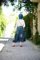 Vêtements hijab BLEU JUPE PLISSÉE À FLEURS 4420