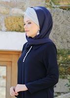 Tesettür giyim LACİVERT BROŞ DETAYLI FERACE 02981