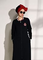 Tesettür giyim SİYAH ARMA DETAYLI FERMUARLI SPOR FERACE 6708